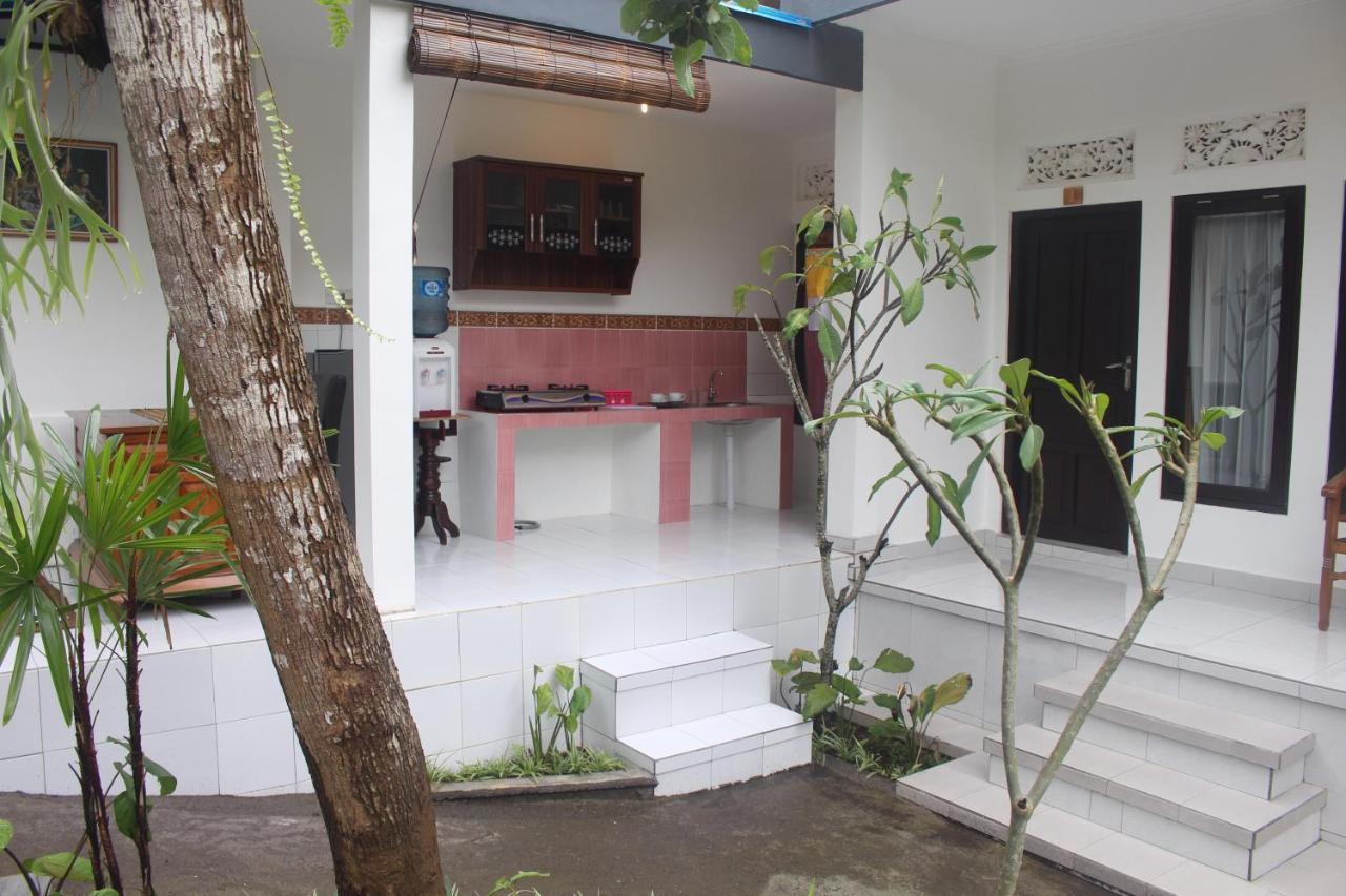 Intan * Ubud